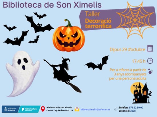 Decoració terrorífica, a càrrec de personal bibliotecari
