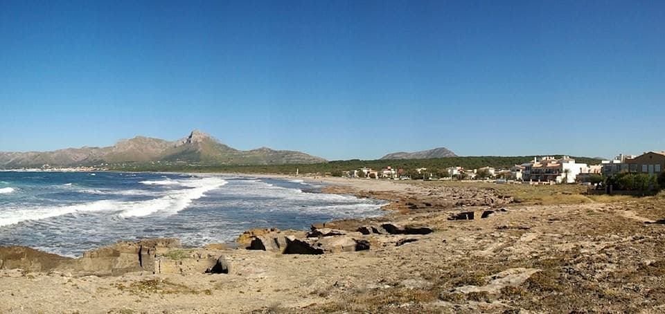 Platja de Son Serra de Marina — Platja de Son Serra de Marina 01 (Barb).jpg